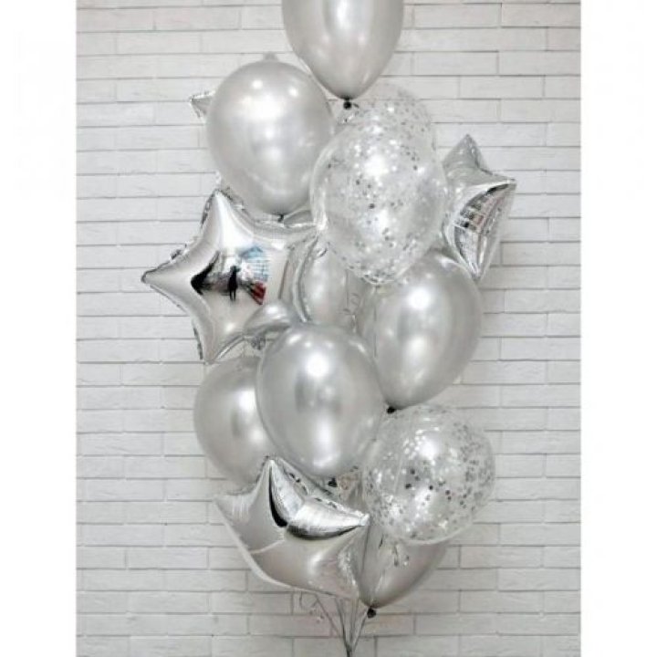 Фонтан шаров "Сильвер мун" в Таганроге