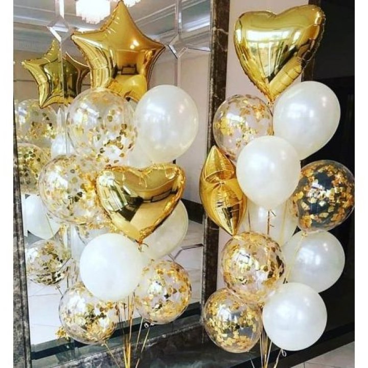 Фонтан шаров "Привет, это я" в Таганроге