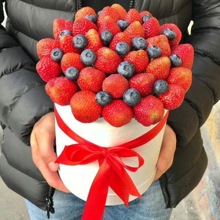 Клубничный бокс №3 в Таганроге