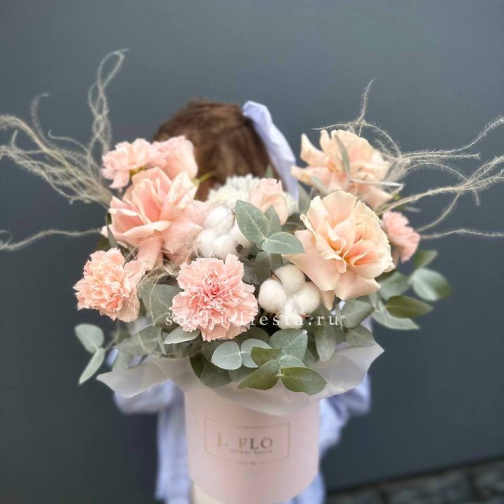 Цветочный бокс "Лесия" в Таганроге