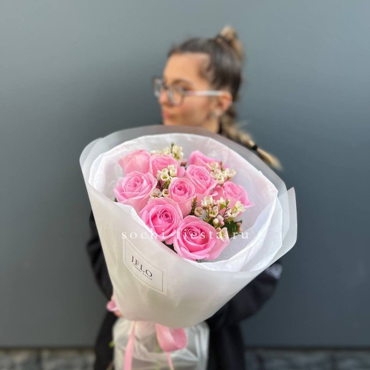 Букет розовых роз  в Таганроге