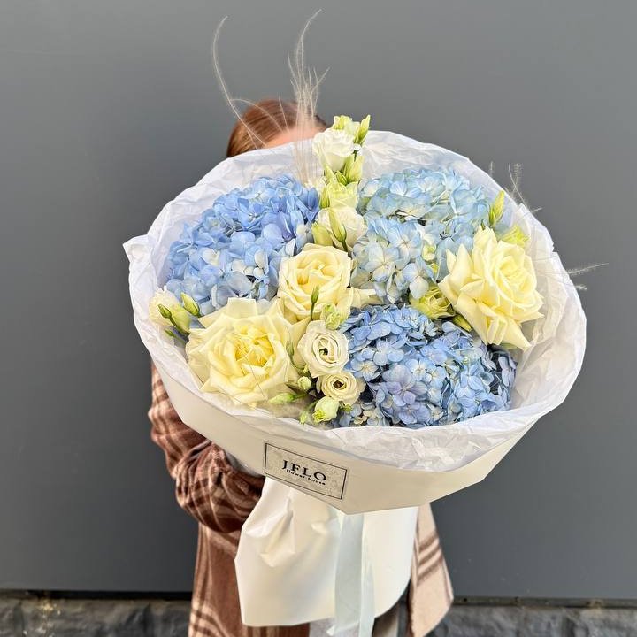 Букет "Глубина глаз" в Таганроге