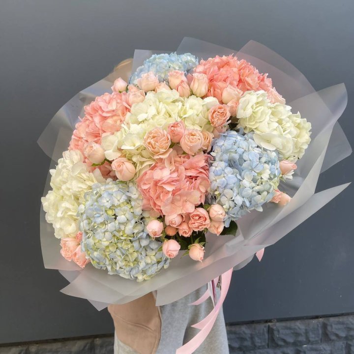 Дуо гортензии и бомбастик в Таганроге