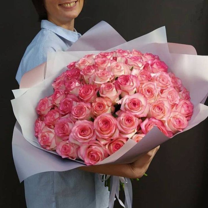 101 роза Джумилия в оформлении  в Таганроге