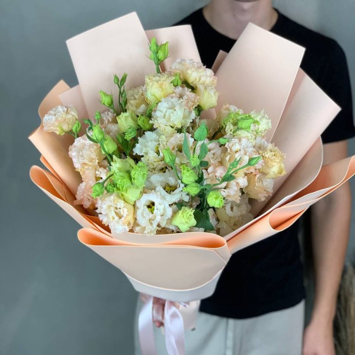 Букет эустом "Крем" в Таганроге