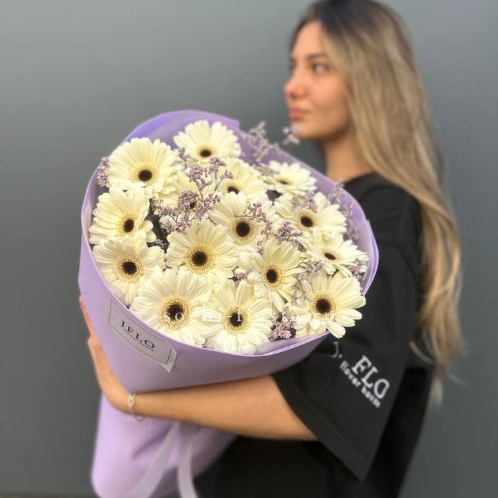 Букет голландских гербер "Лавандер" в Таганроге