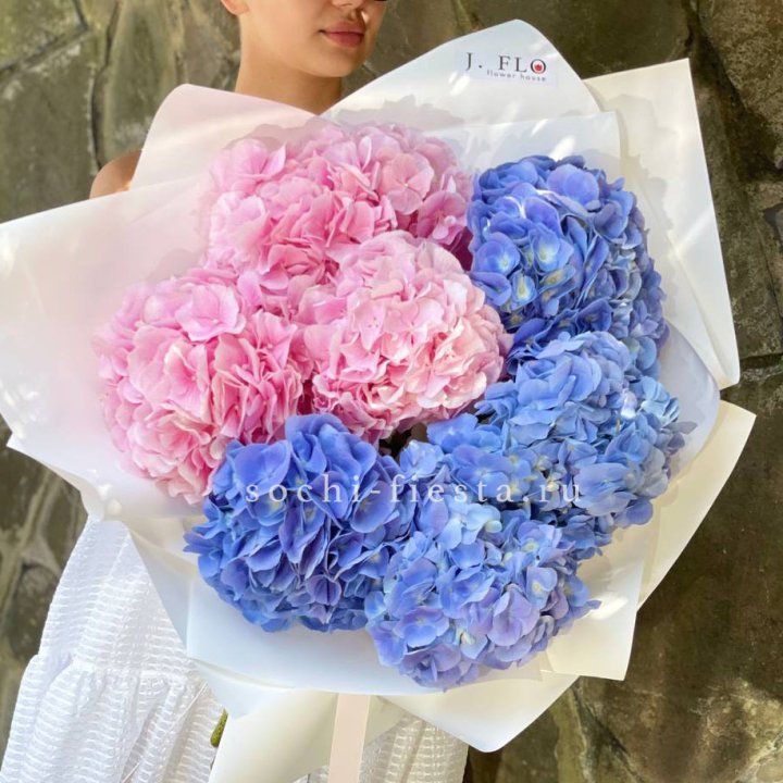 Букет гортензий №1 в Таганроге
