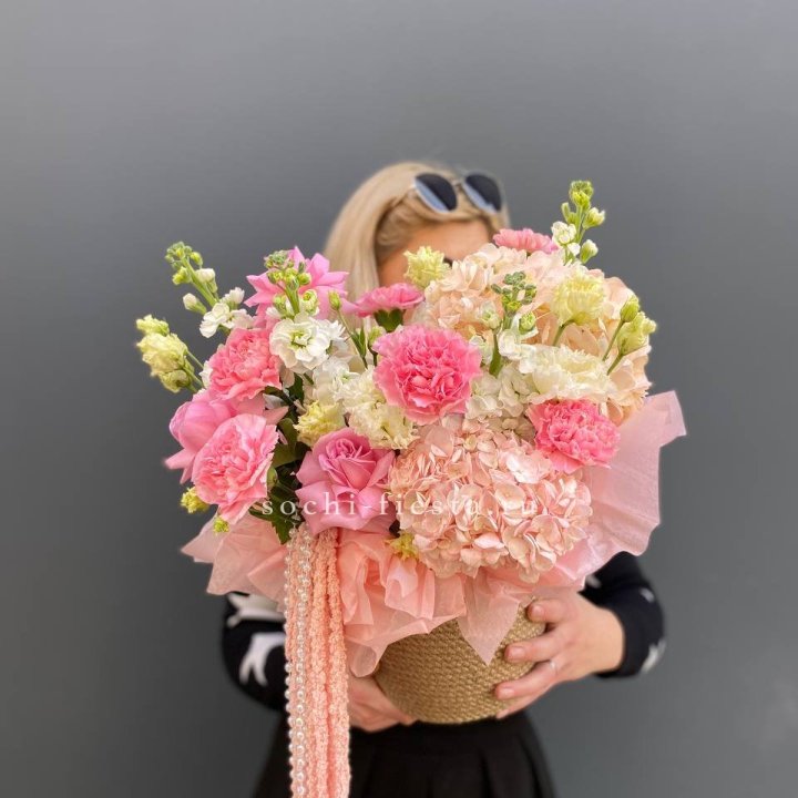 Композиция "Роскошь" в Таганроге