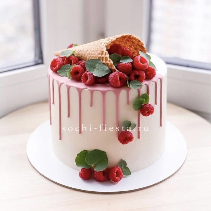 Торт "Ягодный" в Таганроге