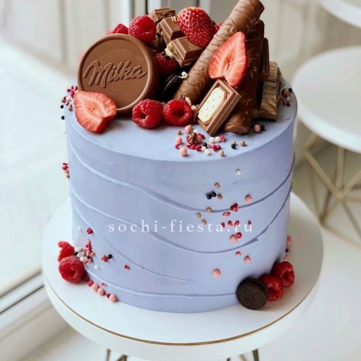 Торт "Milka's world" в Таганроге