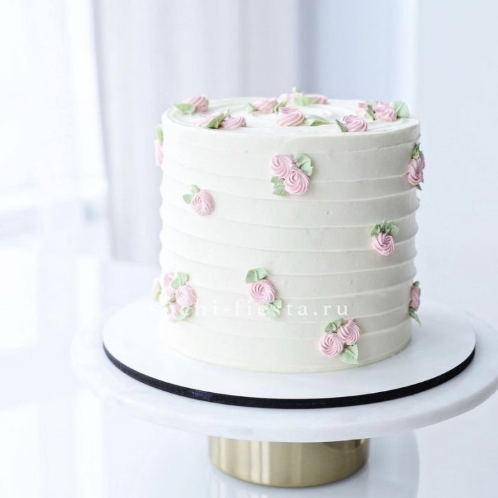 Торт "Розы в снегу" в Таганроге