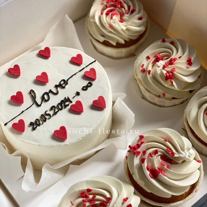 Капкейки и бенто-торт "Любимые" в Таганроге