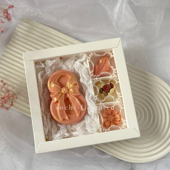 Конфеты из шоколада 8 Марта в Таганроге