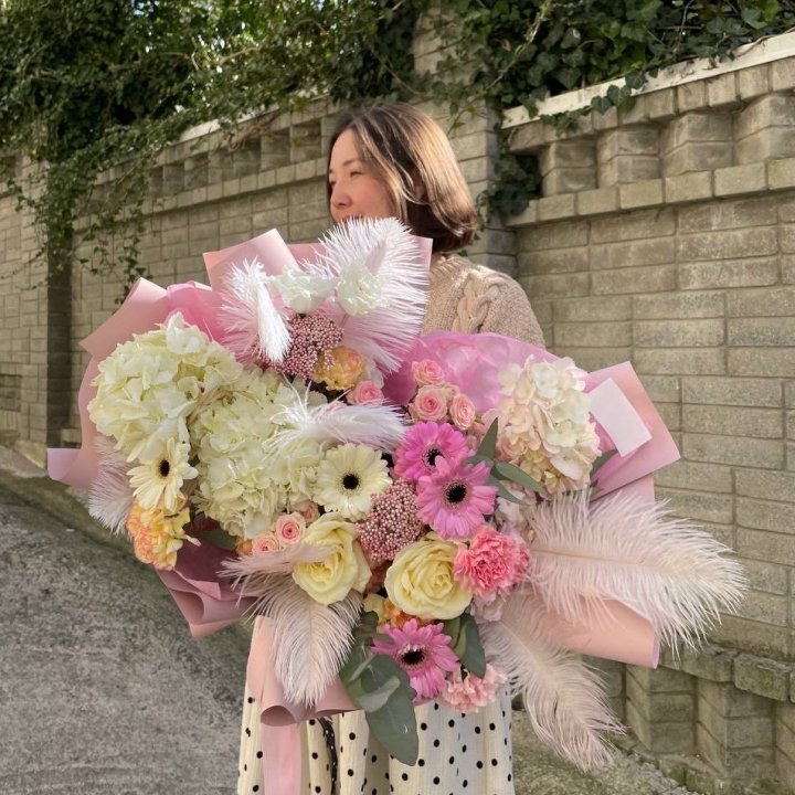 Дизайнерский букет "Валенсия" в Таганроге