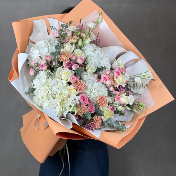 Макси-букет кремовый в Таганроге