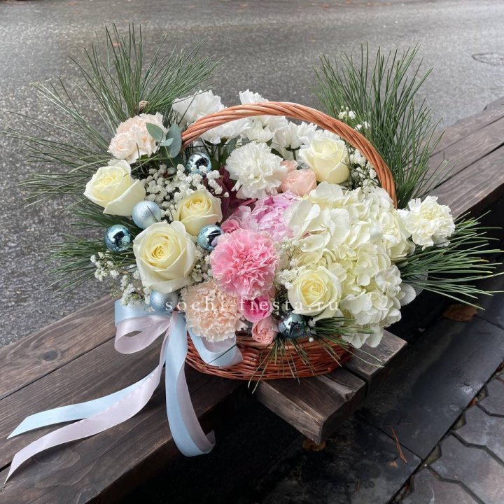 Новогодняя корзина  в Таганроге