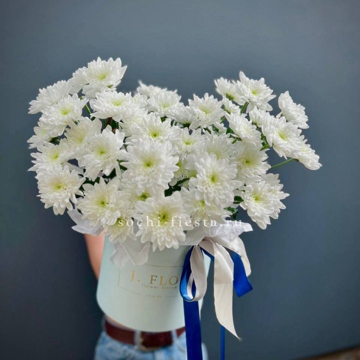 Коробка с хризантемами №3 в Таганроге