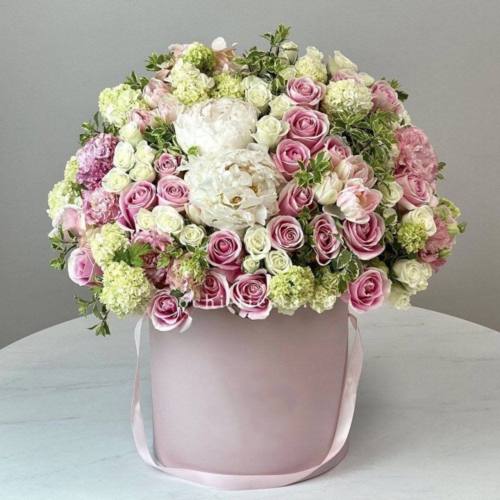 Цветочный бокс "Фантастик" в Таганроге