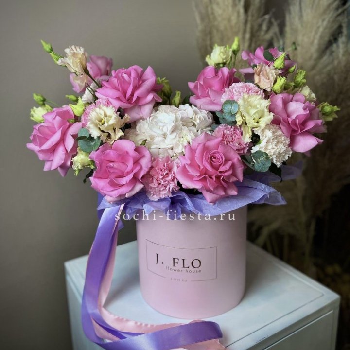 Цветочная коробка "Мишель" в Таганроге