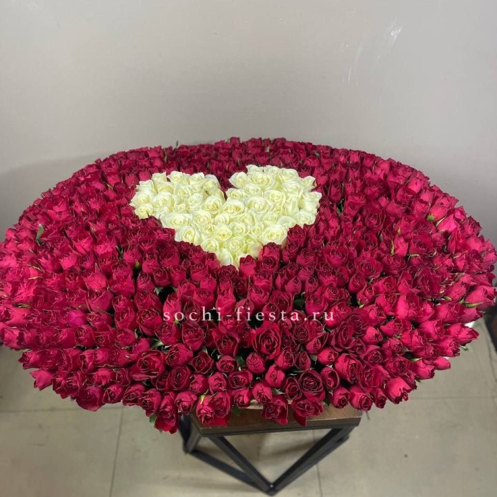 501 роза в корзине в Таганроге