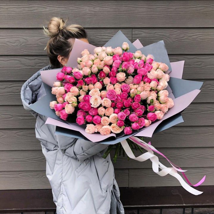 55 роз микс кустовых в Таганроге