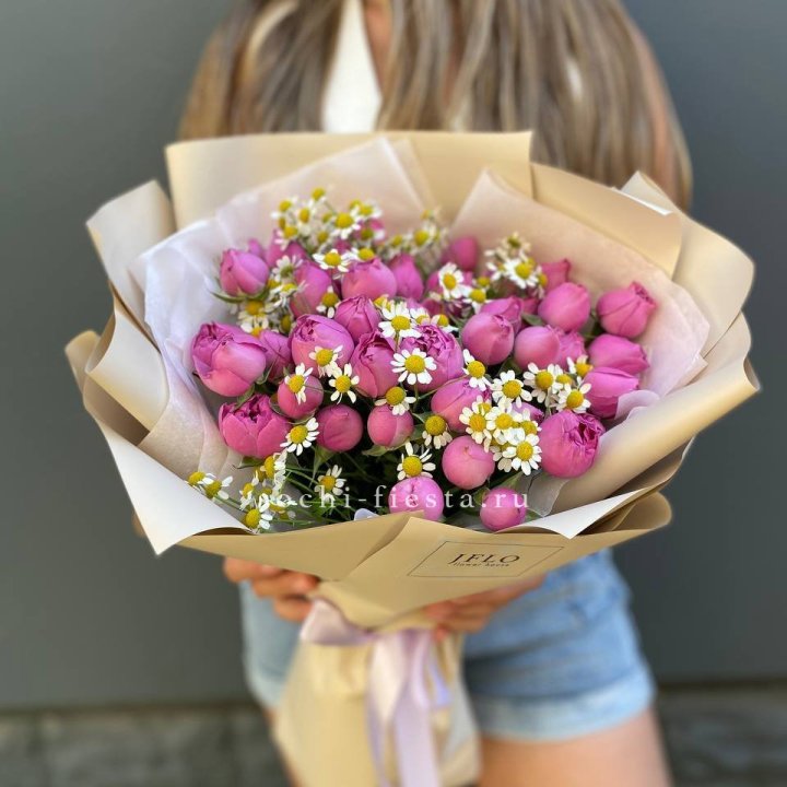 Дуобукет мисти с ромашками  в Таганроге