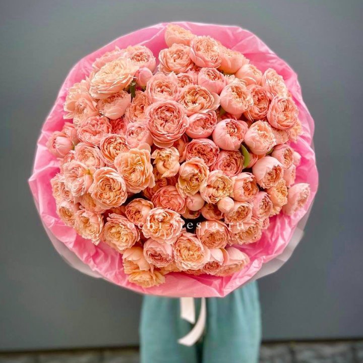 Букет кустовых пионовидных роз Джульетта "Принцесса" в Таганроге