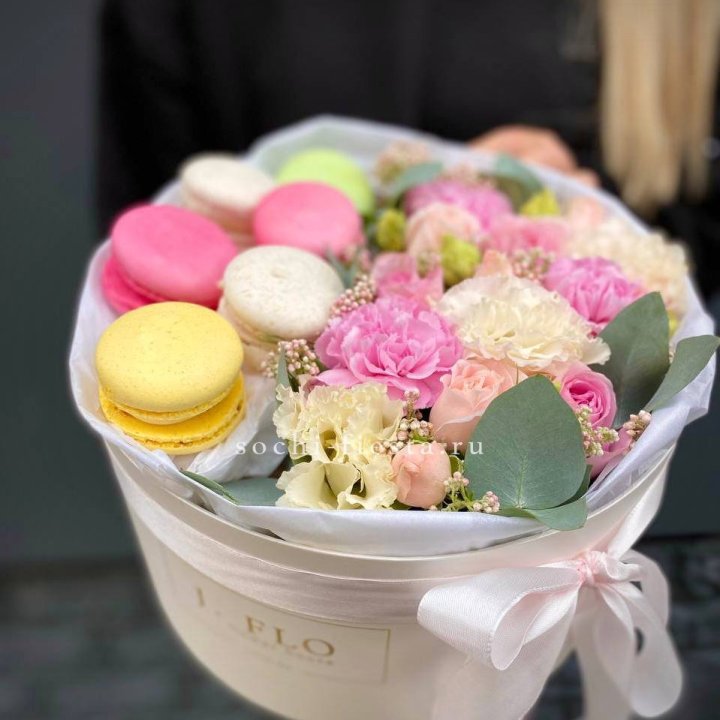 Бокс с макаронс "Тендернес" в Таганроге