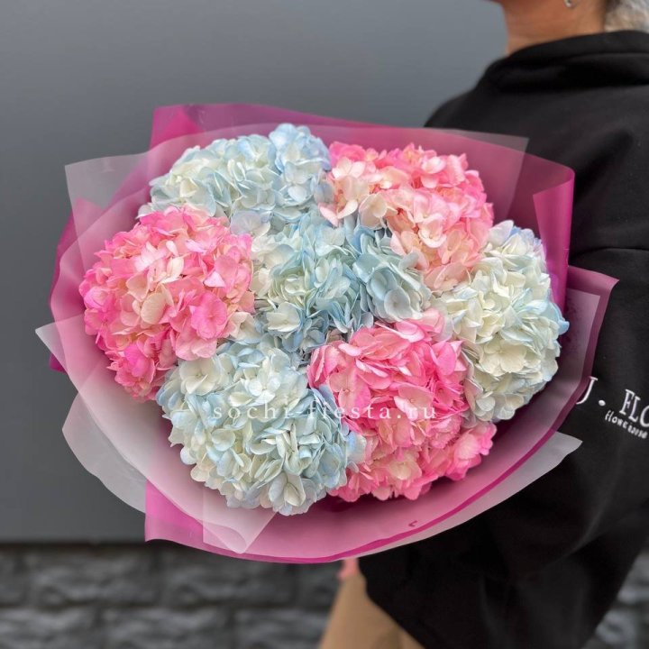 Букет гортензий "Тоника №2" в Таганроге