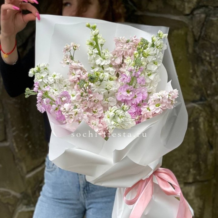 Букет маттиол №1 в Таганроге