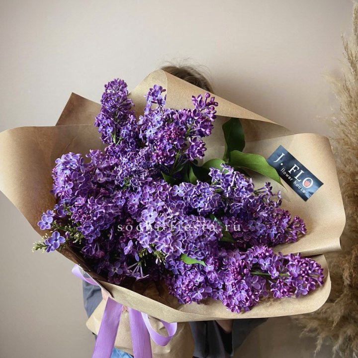 Букет сирени №1 в Таганроге