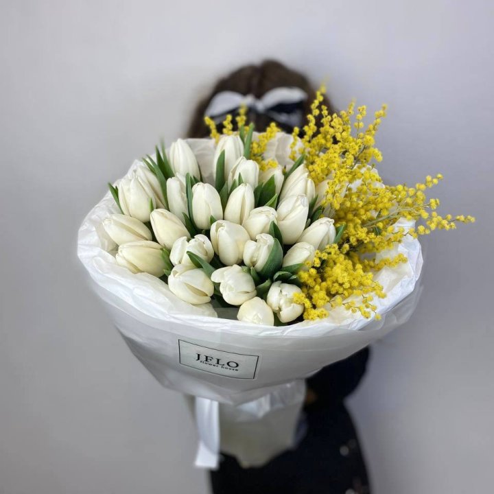 Дуо тюльпан и мимоза в Таганроге