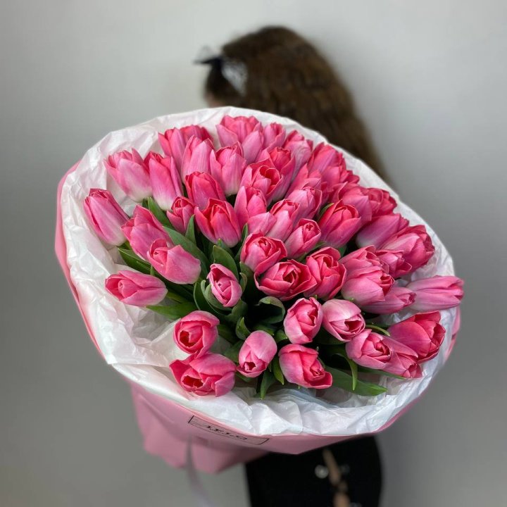 51 розовый тюльпан "Рози" в Таганроге