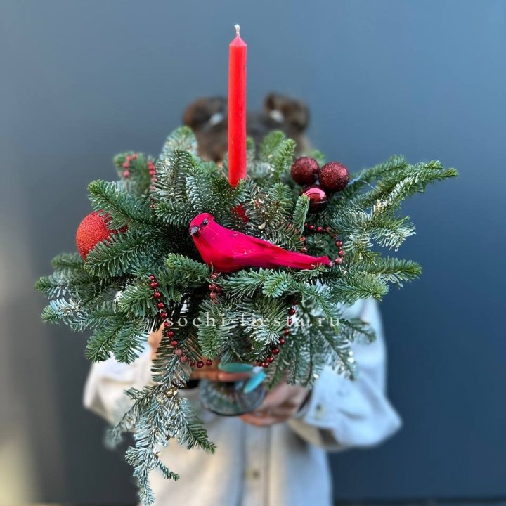 Новогодняя композиция в бокале в Таганроге