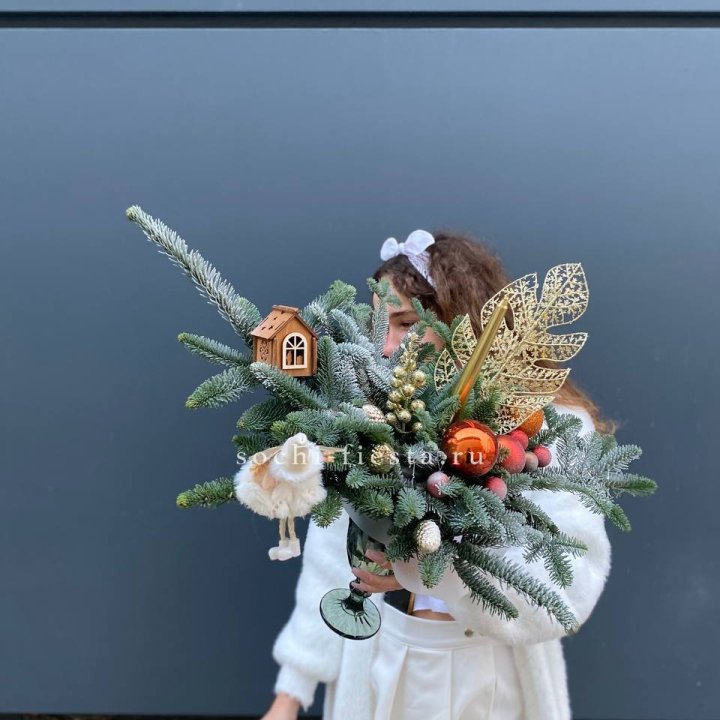 Композиция в бокале огненная  в Таганроге