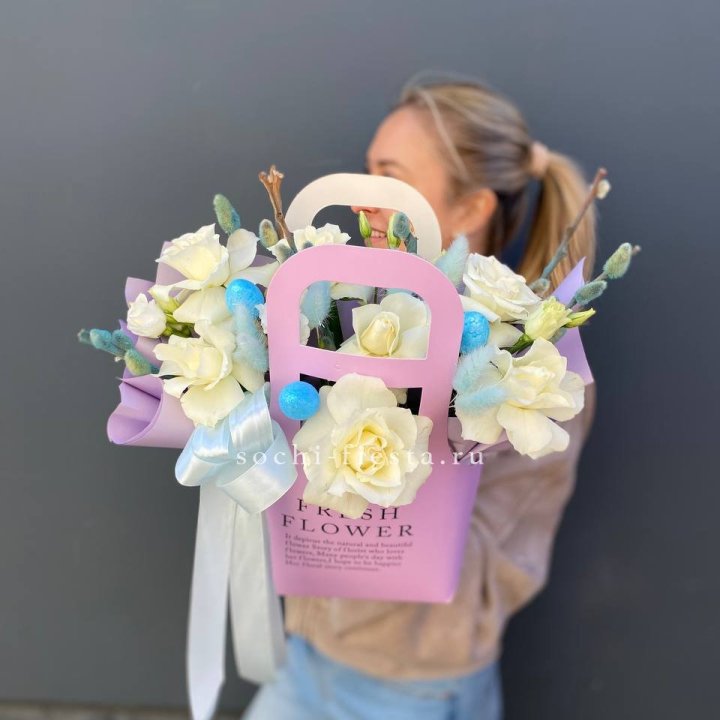 Цветочная сумочка "Пасхальная композиция" в Таганроге