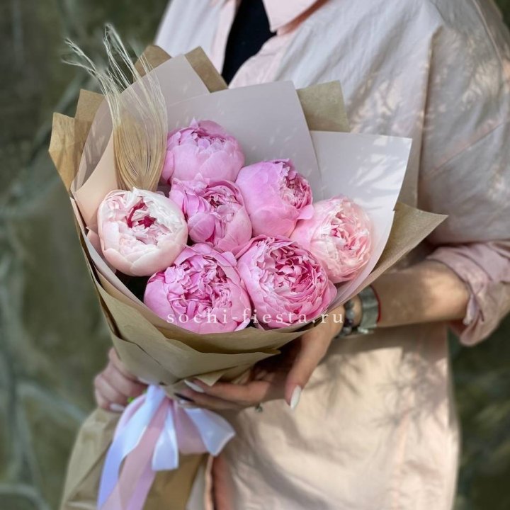 Букет пионов "Венди" в Таганроге
