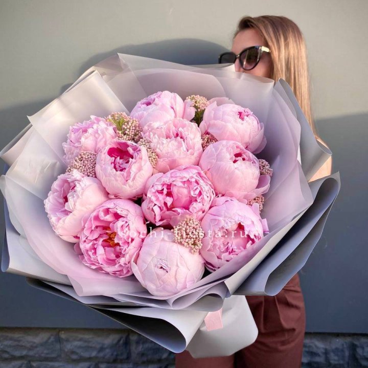 Букет с пионами "Стайл" в Таганроге