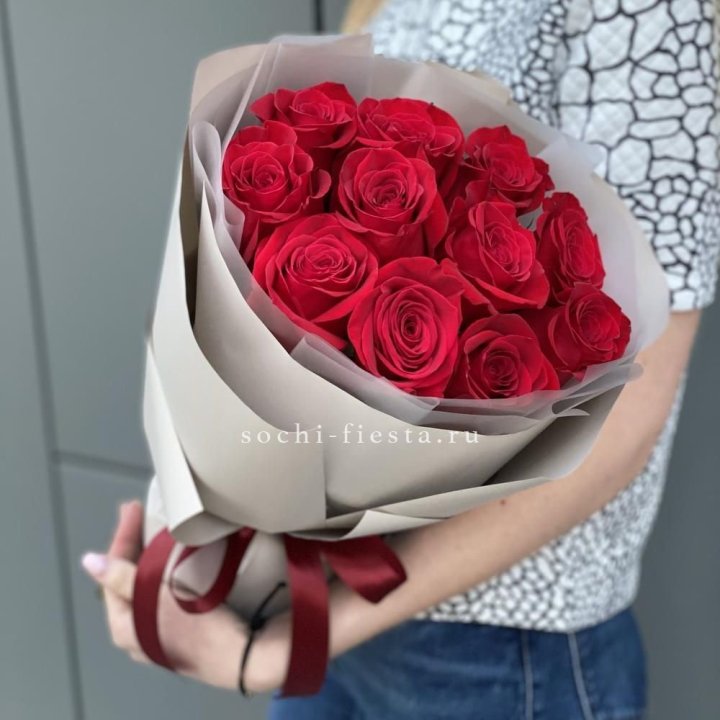 Букет красных роз "Рози" в Таганроге
