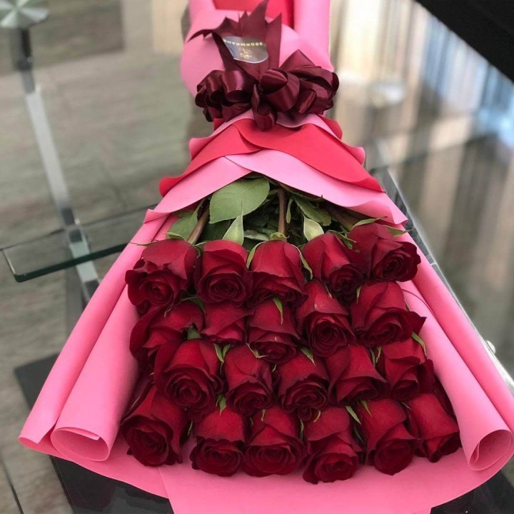 21 красная роза "Элеганс" в Таганроге