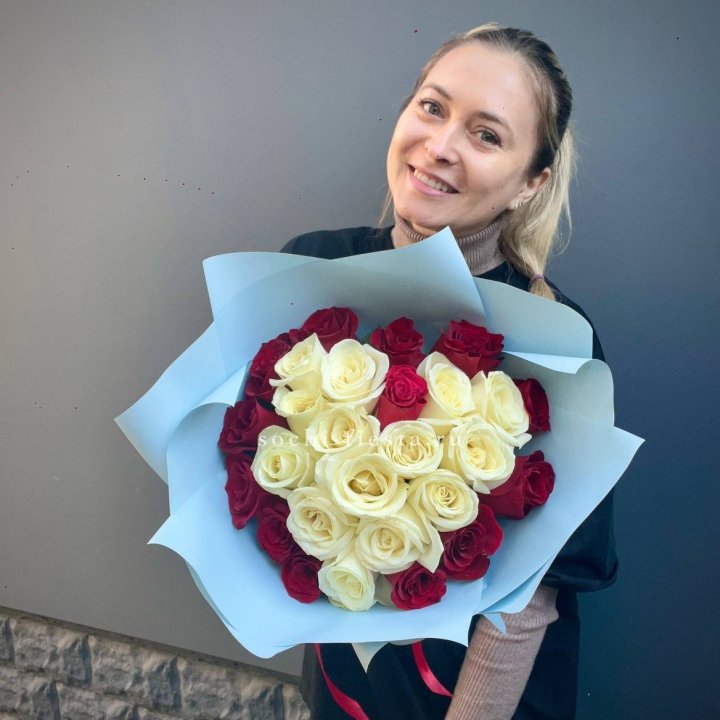 27 роз "Сердце" в Таганроге