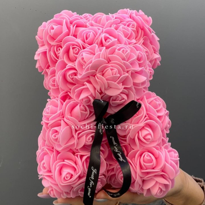 Игрушка медведь из розовых роз в Таганроге