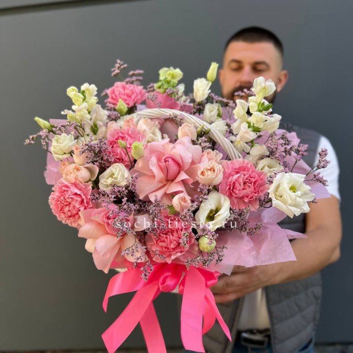 Цветочная корзина №1 в Таганроге