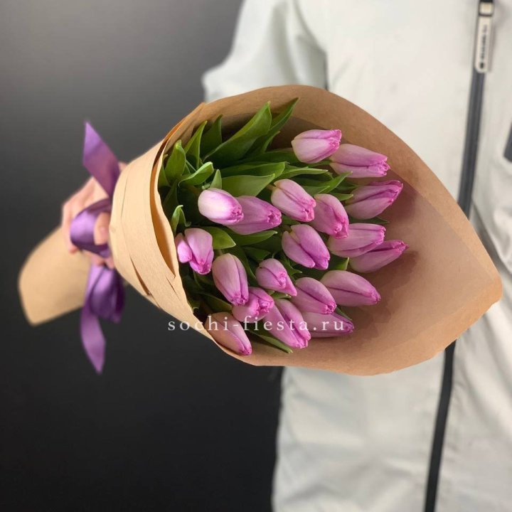 19 розовых  тюльпанов в Таганроге