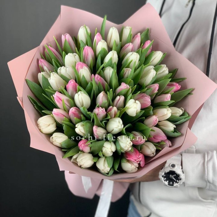 61 тюльпан микс в Таганроге