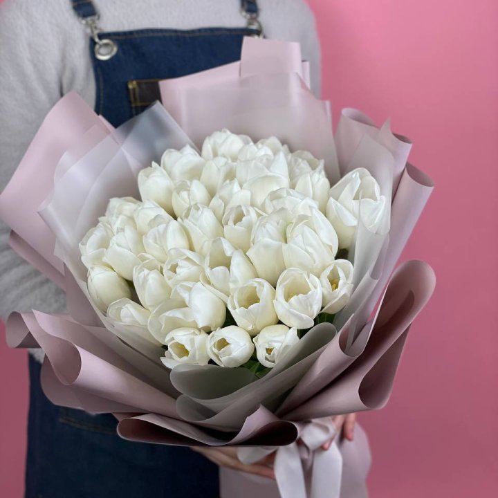Букет белых тюльпанов "Пур-пур" в Таганроге